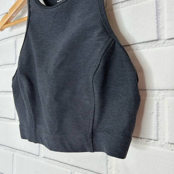 Outdoor Voices Athena crop top size small - Picture 3 of 6